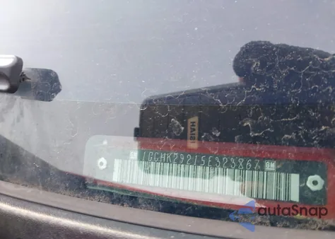 2005 Chevrolet Silverado 2500Hd Ls from USA, damaged, VIN 1GCHK29215E323867